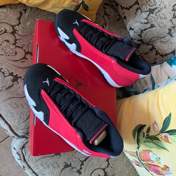 Jordan 14 gym red toro SOLD - Picture 2 of 6